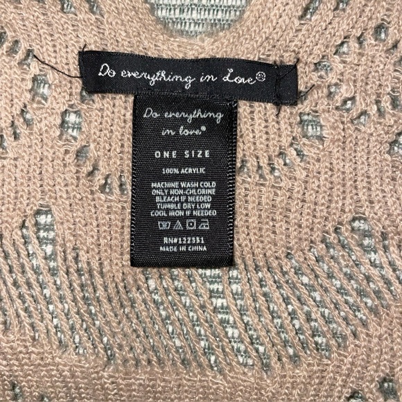 Crocheted shawl vest. - Picture 3 of 4
